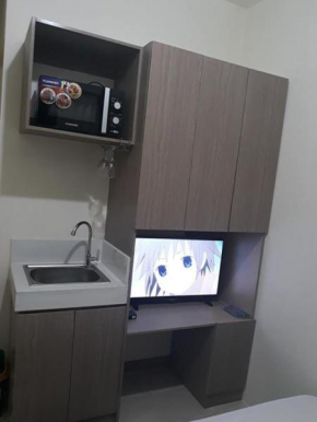Edsa Urban Deca Tower Condo Unit with Wifi and Netflix